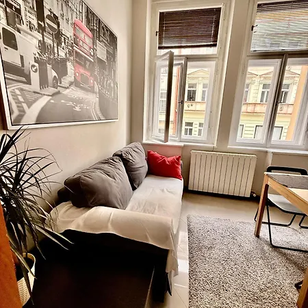 Apartament *
